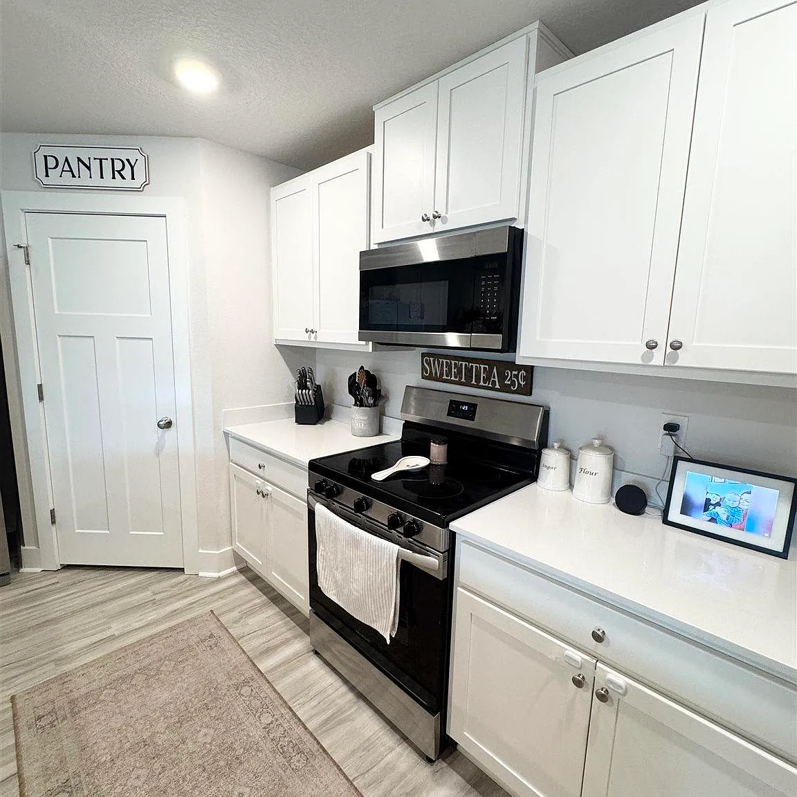4 bed, 1827 sqft, $2,500 — Photo 4
