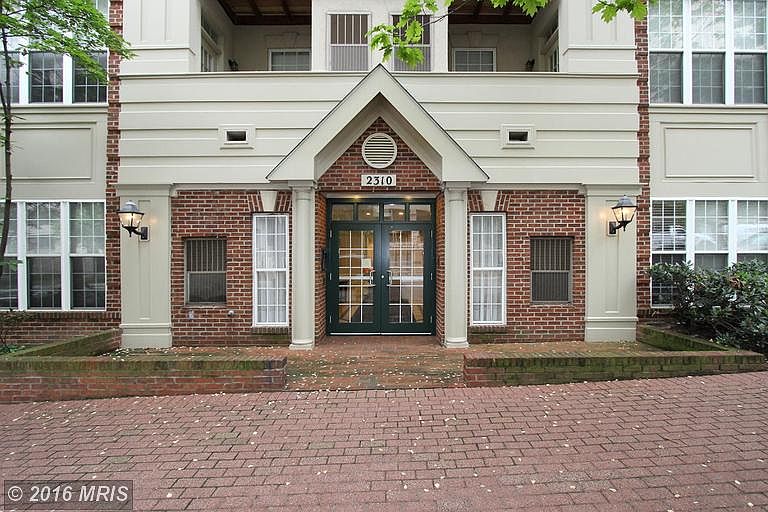 1st image of 2310 14th St N APT 104