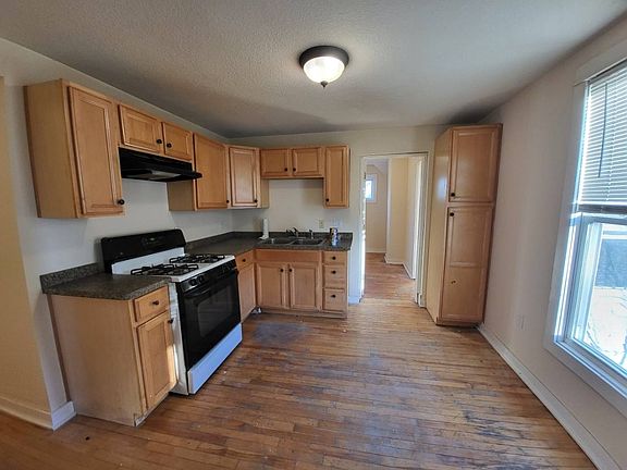 4th image of 3311 Pleasant Ave Unit 2