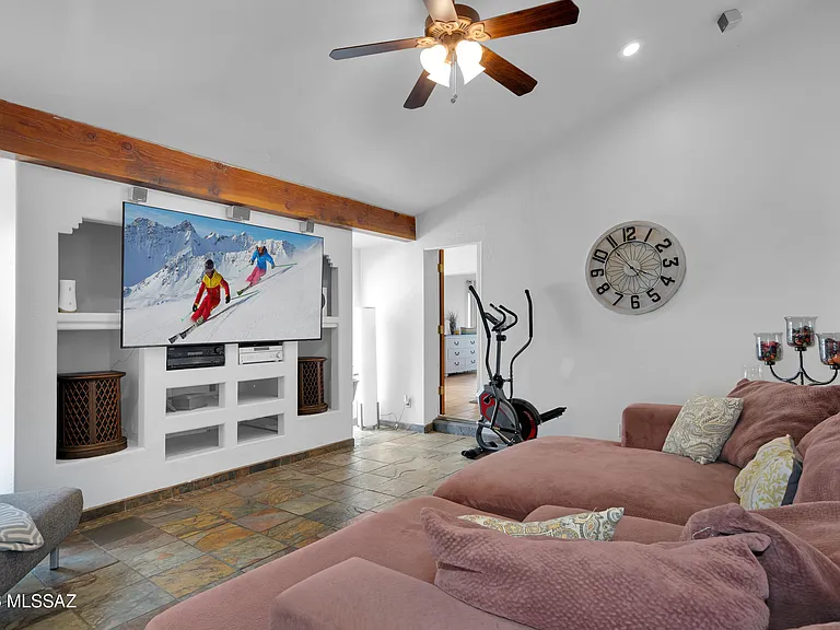 221 Paseo Tamex — Photo 21