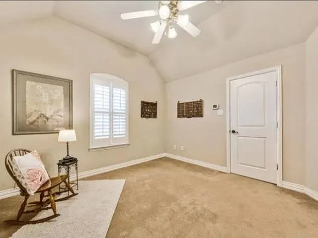 935 Pelican Dr — Photo 9