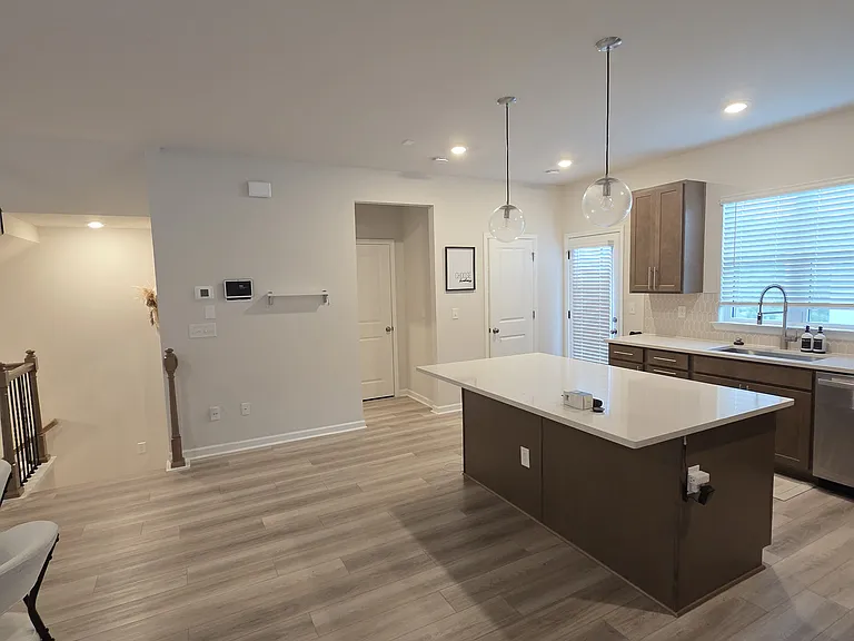Harrison Dr — Photo 12