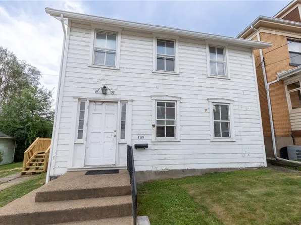 909 Dickey St, Tarentum, PA 15084