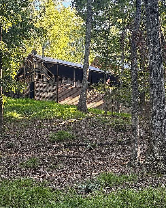 1st image of 745 Poverty Hill Rd