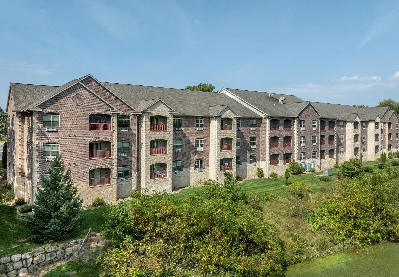 Stratford Place Luxury Apartments — Photo 2