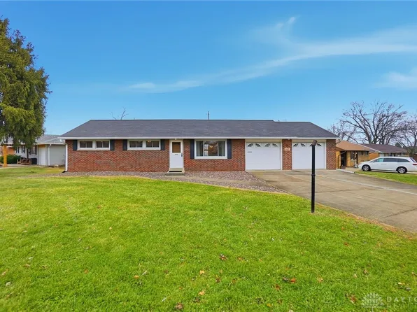 547 Douglas Way, Tipp City, OH 45371