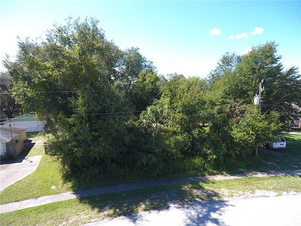 1st image of 830 Humphrey Blvd