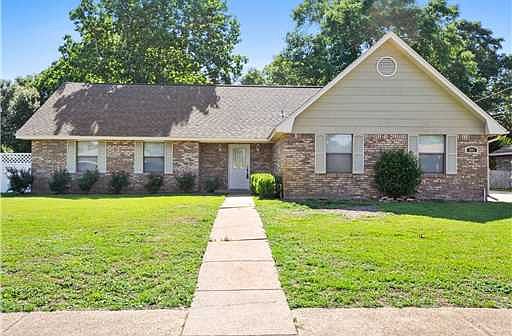 1st image of 609 Sarazen Dr