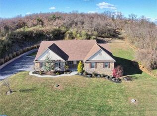 759 Grange Rd, Leesport, PA 19533