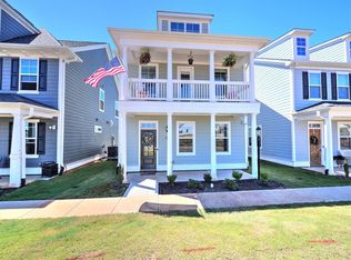 106 Townsend Ave, Greer, SC 29651