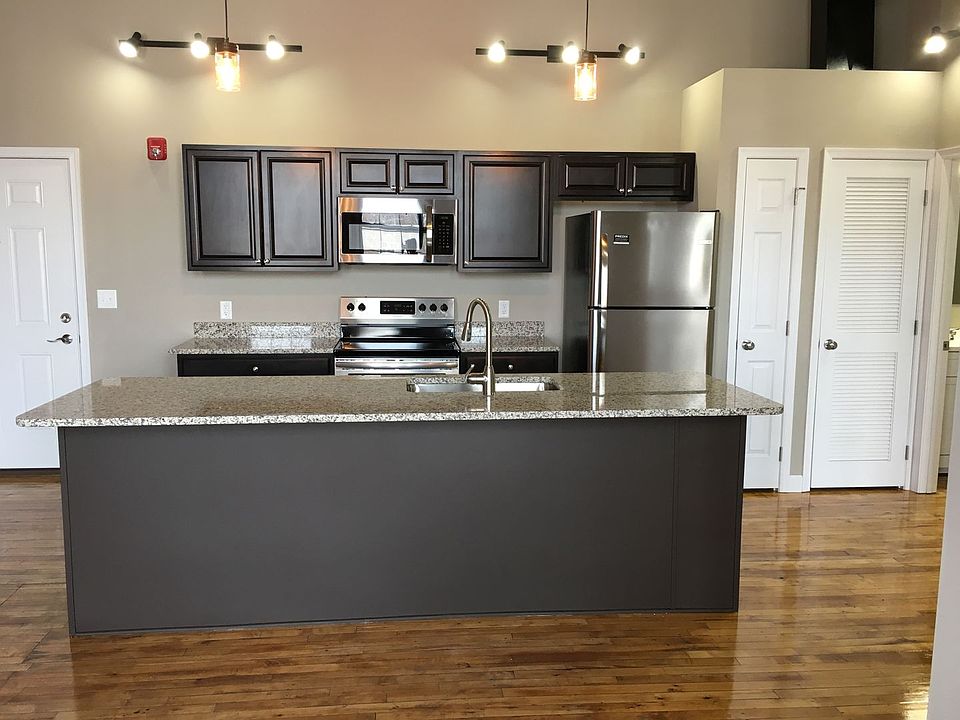 1st image of 20 Sigsbee Ave Unit 201