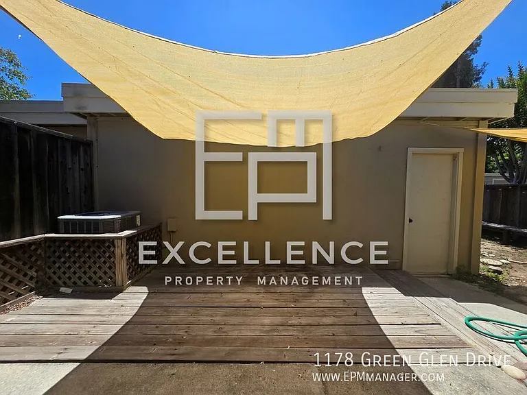 1178 Green Glen Dr — Photo 12
