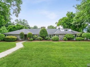 546 Harristown Rd, Glen Rock, NJ 07452