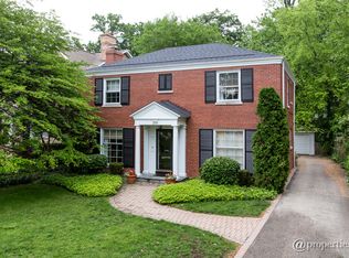 319 Fairview Ave, Winnetka, IL 60093