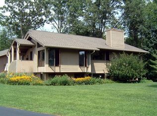 954 S Crooked Tree Ln, Midland, MI 48640