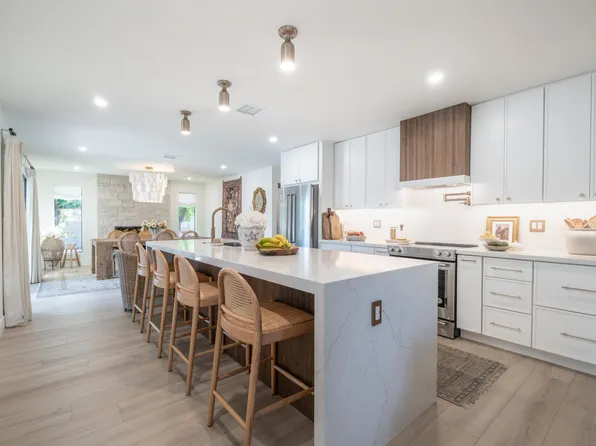 5819 E LUDLOW Drive, Scottsdale, AZ 85254