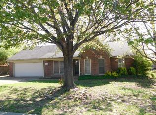5494 Kindle Creek Dr, Memphis, TN 38141