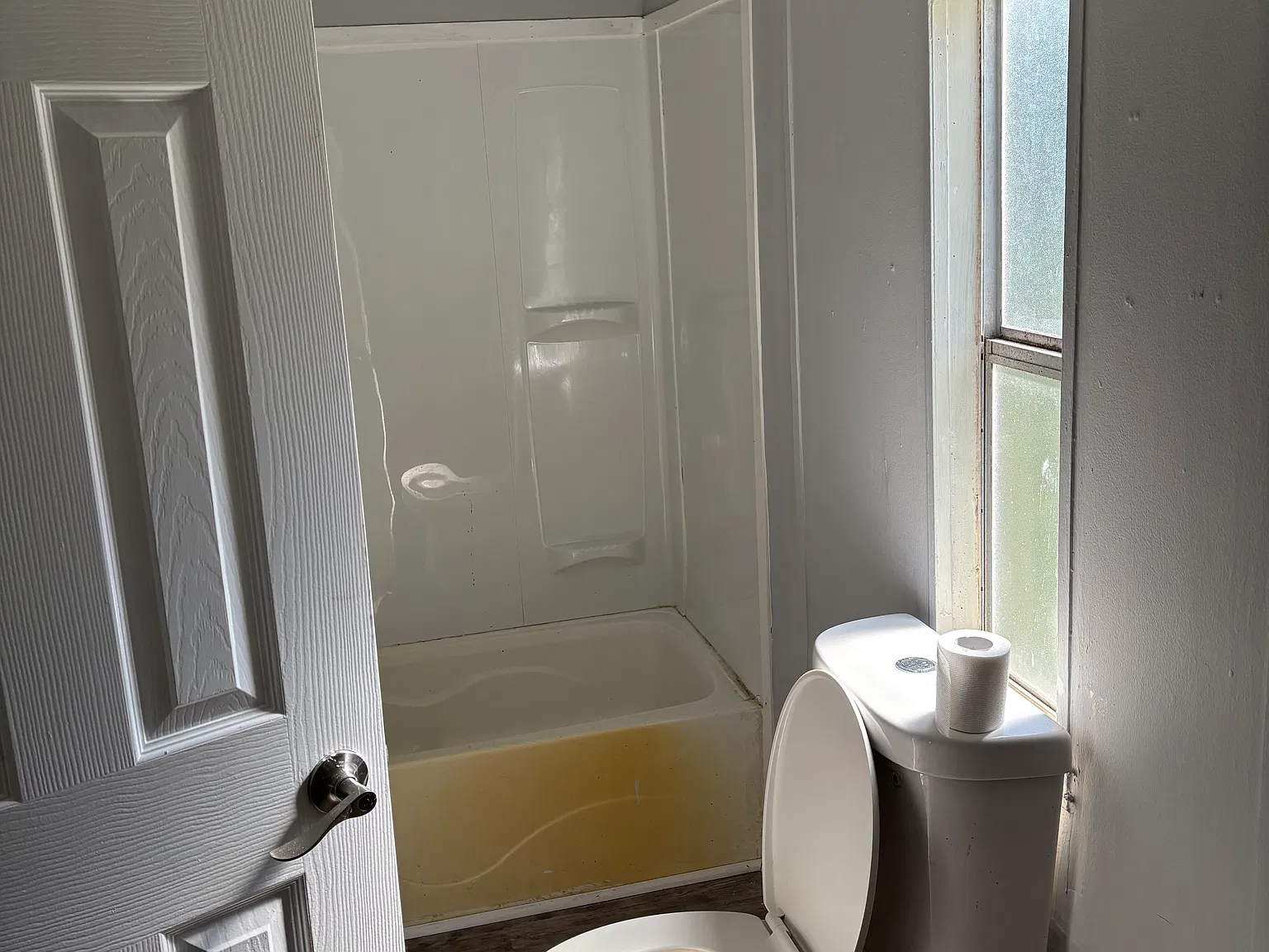 2 bed, 960 sqft, $1,150 — Photo 2