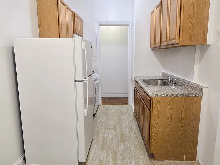 731 Gerard Ave #2B — Photo 7