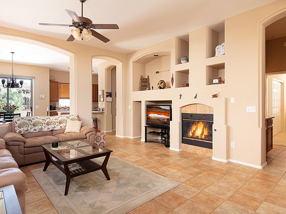 4th image of 9597 E Chuckwagon Ln