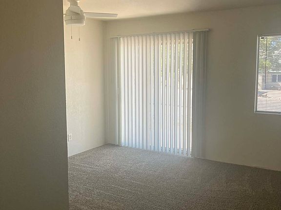 4th image of 726 S Skyline Way Unit A