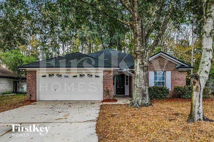 4 bed, 2.0 bath, 1847 sqft, $2,580 — Photo 1