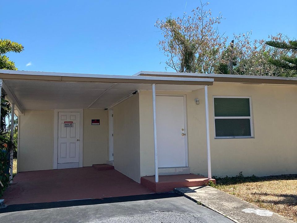 1st image of 2960 N Seacrest Blvd
