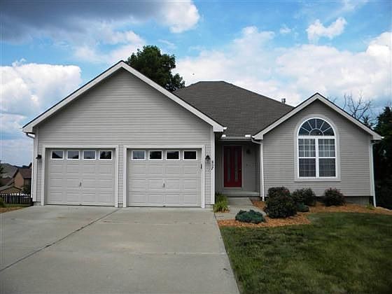 1st image of 807 Hithergreen Ct