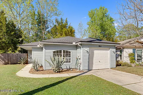 3811 Autumn Leaf Ct Photo 1