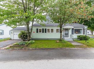 7 Hillside Ave, Biddeford, ME 04005