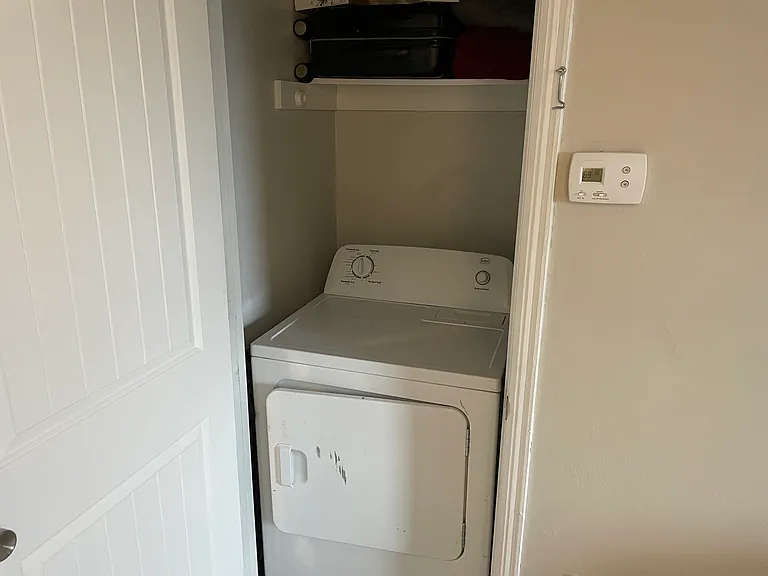 1915 Wallace Ave NE #1917 — Photo 5