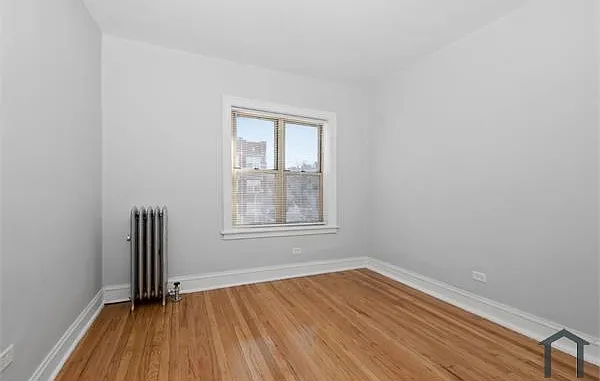 3 bed, $1,700 — Photo 2