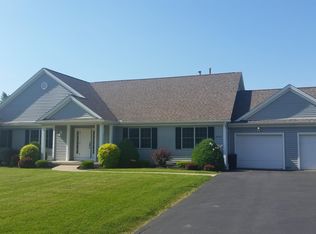 8260 Greiner Rd #1, Williamsville, NY 14221