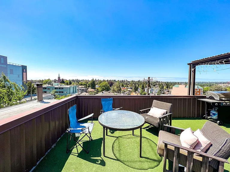 Twin Cedars Apartments — Photo 15