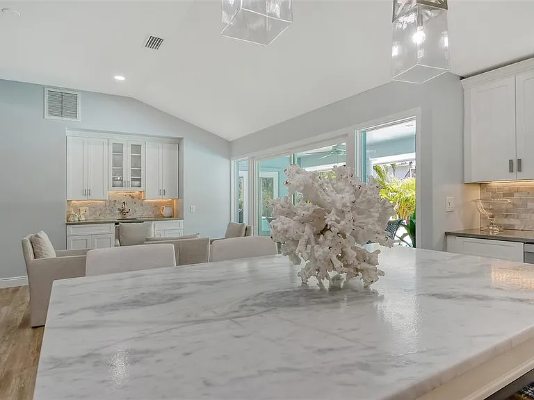 4852 Featherbed Ln — Photo 24