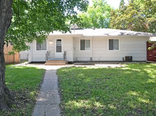 6633 Clinton Ave S, Richfield, MN 55423