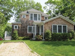 17 Fanning Ave, East Hampton, NY 11937
