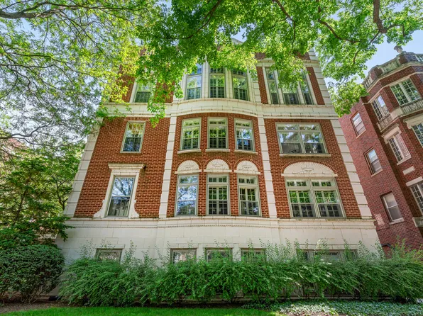 496 Sheridan Rd APT 1, Evanston, IL 60202