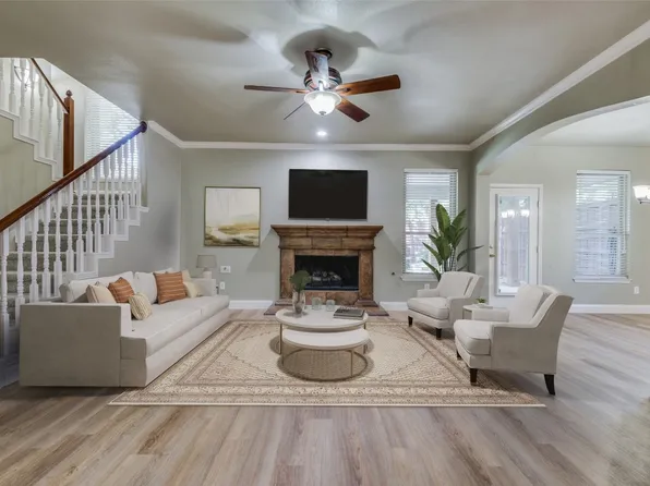 405 Rembert Ct, Highland Village, TX 75077