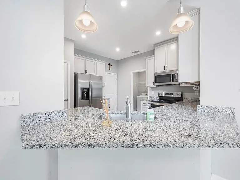 3056 Inlet Breeze Way — Photo 9
