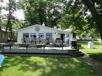 1st image of 21673 Broadwater Dr