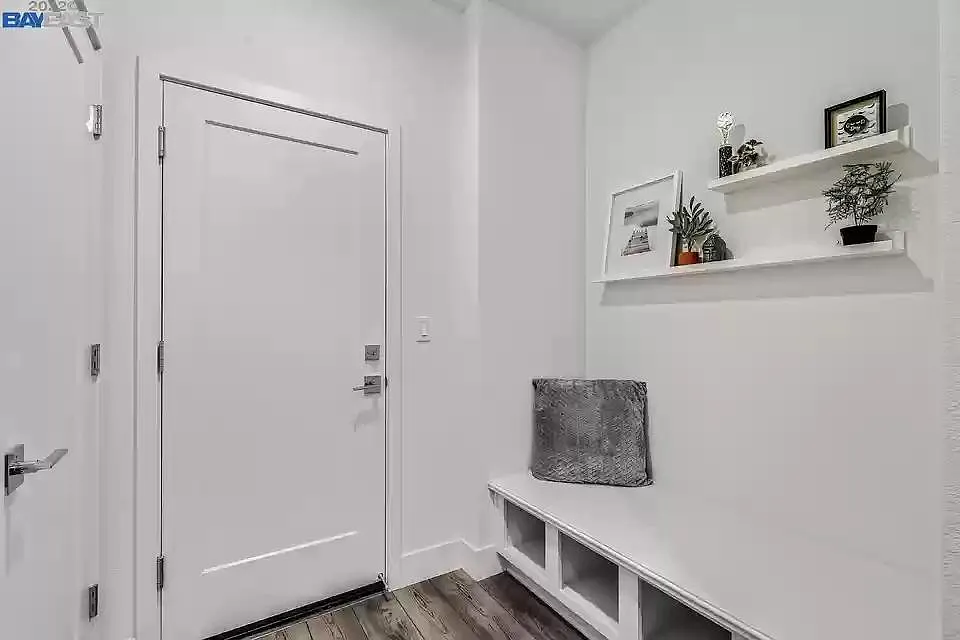 119 Apricot St — Photo 4