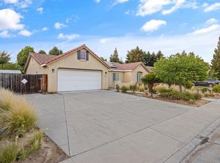 2540 E Seeger Ave, Visalia, CA 93292