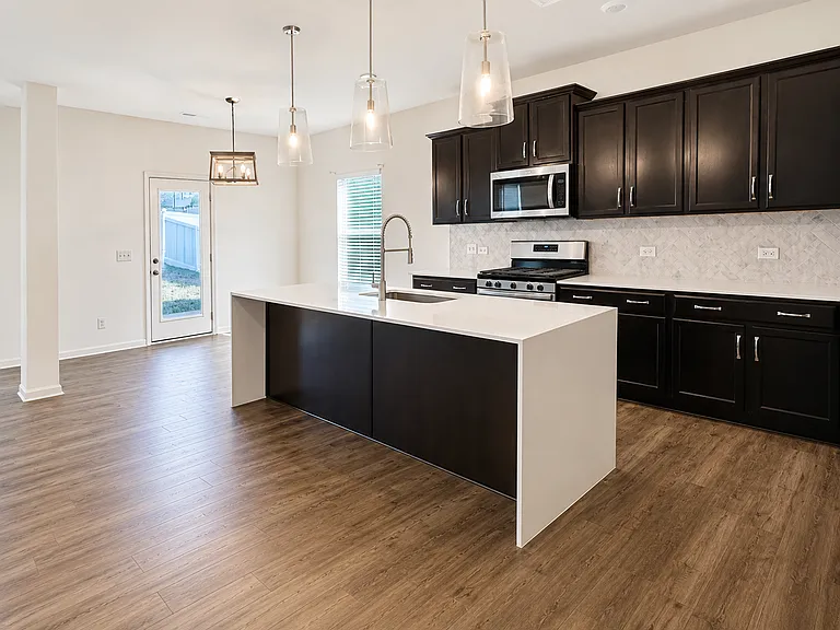 1704 Eagle View Dr — Photo 21