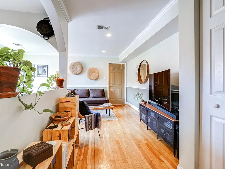 401 Evarts St NE #301 — Photo 19