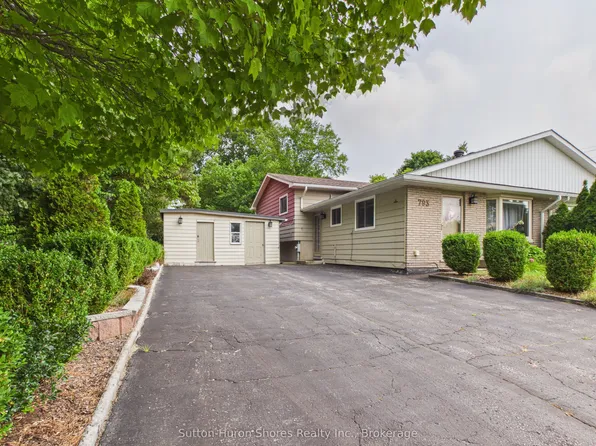 793 Ruby St, Saugeen Shores, ON N0H 2C4