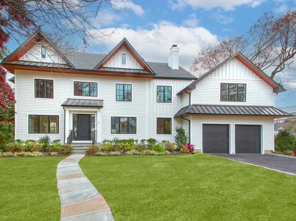 2 Myrtledale Rd, Scarsdale, NY 10583