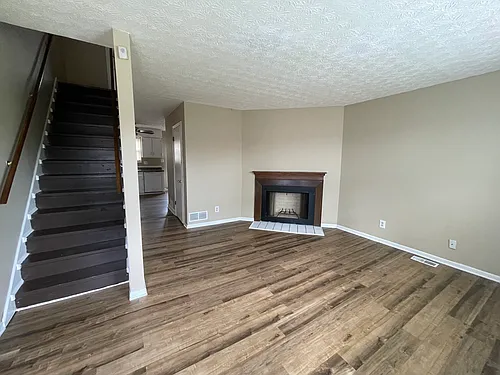 4849 Snowbird Cir Photo 1