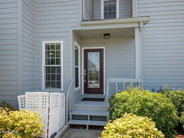 8711 Plantation Drive #302, Emerald Isle, NC 28594