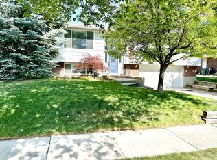 9573 S Buttonwood Dr, Sandy, UT 84092